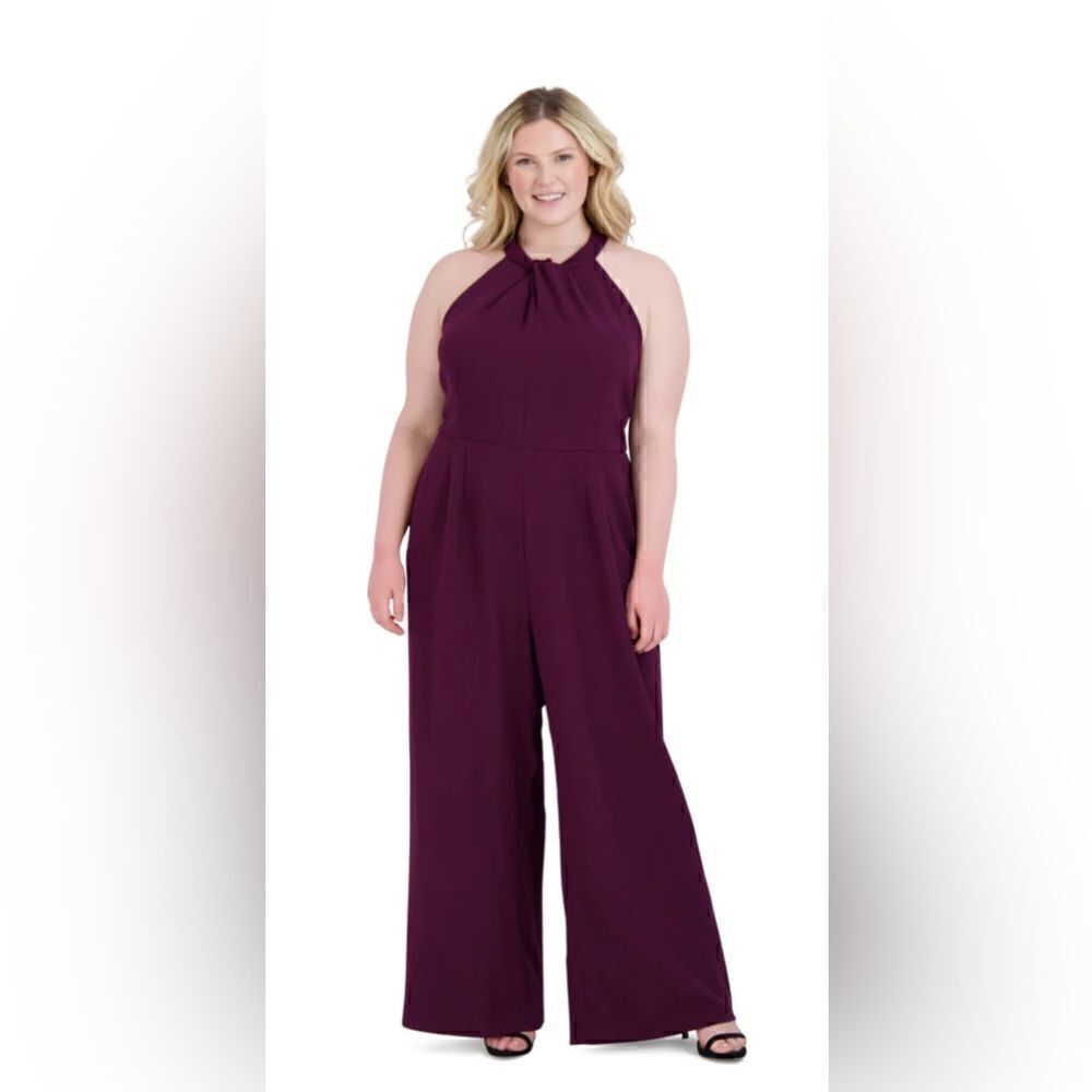 Julia Jordan Twist Halter Neck Jumpsuit